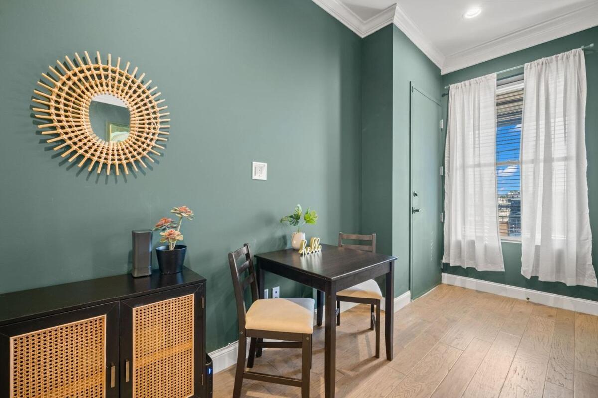 New! Sangria Suite - Upscale Ybor City Studio, Right On 7Th Ave Tampa Bagian luar foto